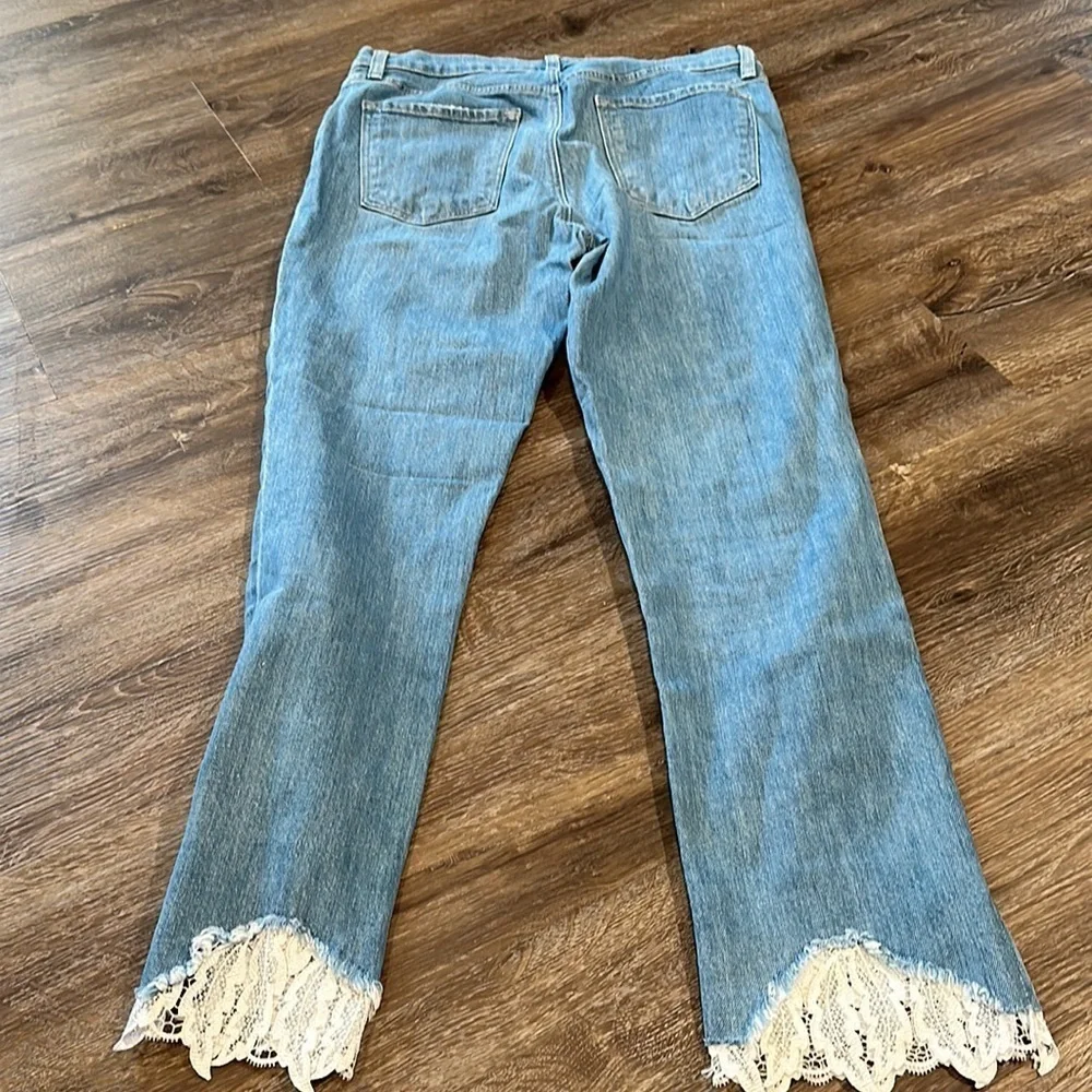 J Brand Women’s Lace Cut Jeans - Size 28 - Picture 3 of 8